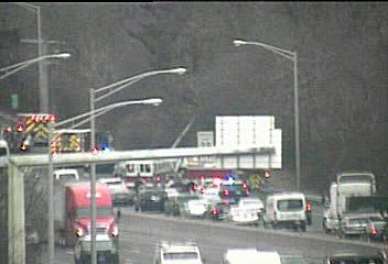 Overturned dump truck caused hours of delays on I-95