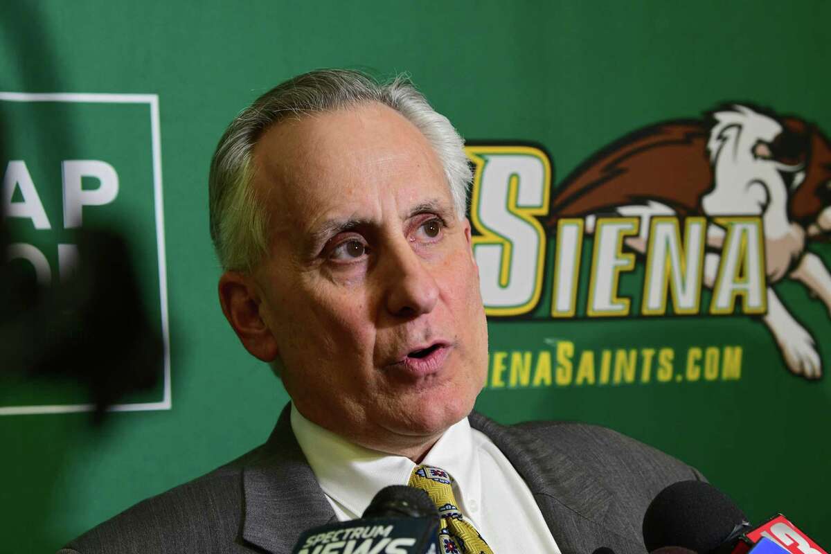 Siena Basketball Coach Leaves For George Washington