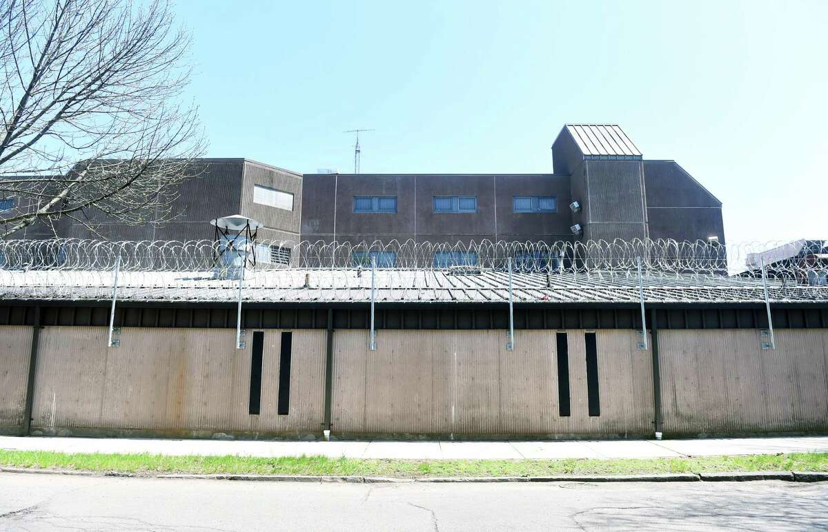 New Haven correctional officer on leave after inmate death
