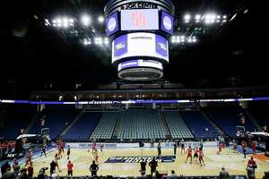 How to stream Houston's NCAA Tournament game without cable