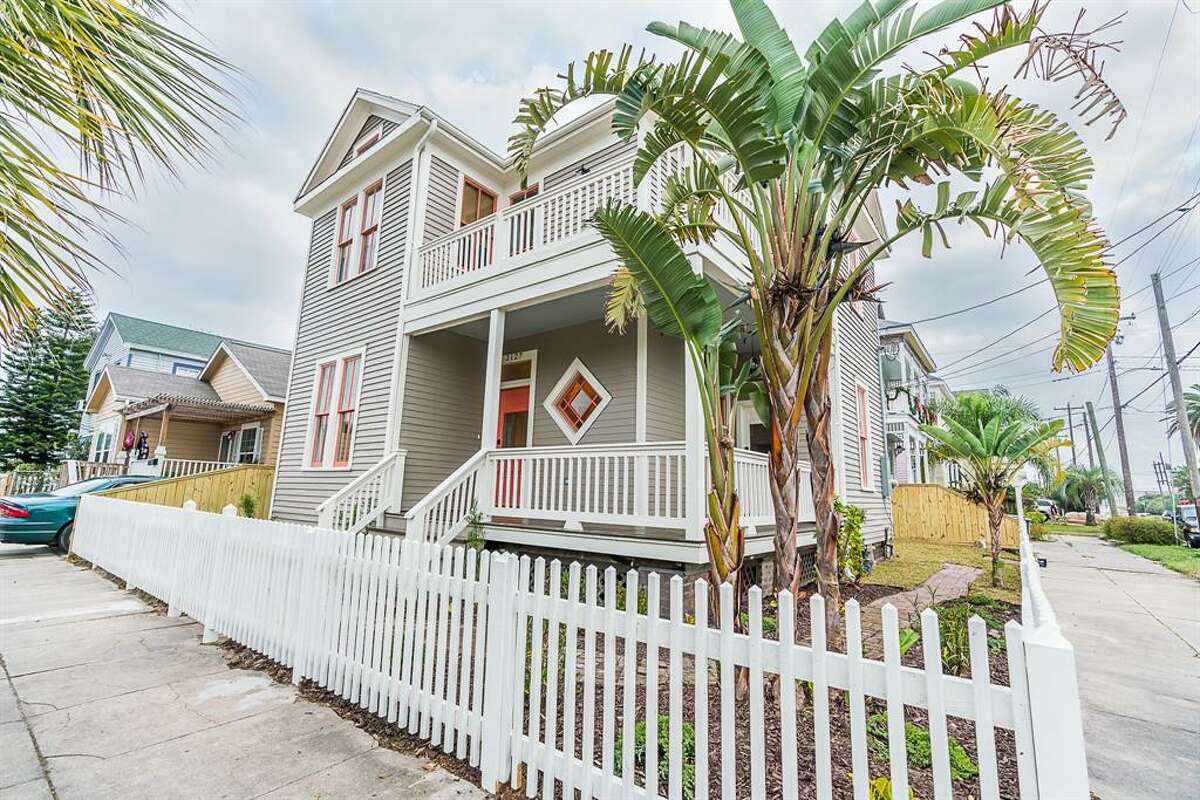 Before and after photos show dramatic transformation of Galveston