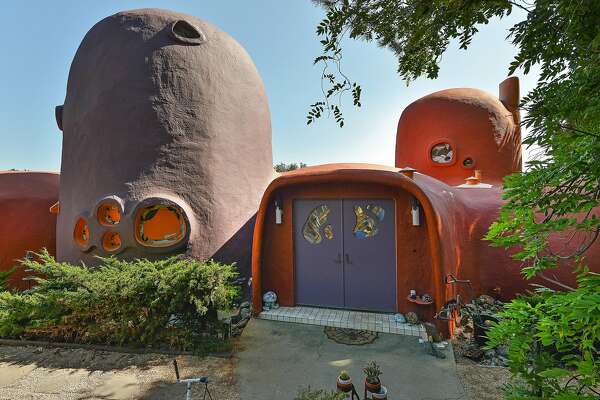 fred flintstone house