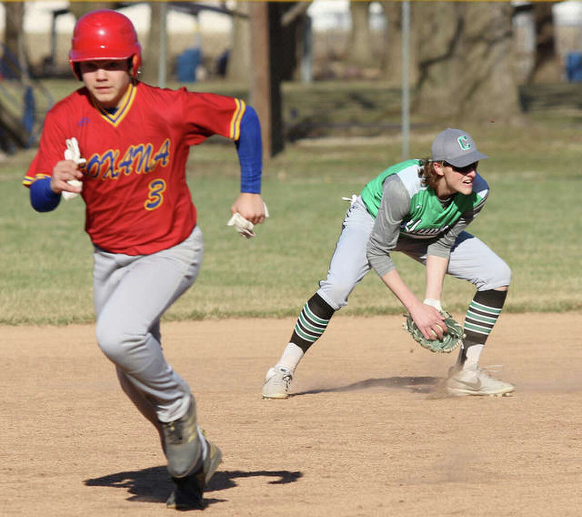 PREP BASEBALL Carrollton capitalizes on chances to beat Roxana