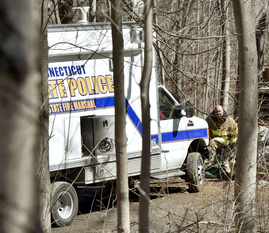 Three people, one dog dead in Oxford house fire Connecticut Post