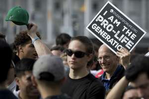 Four Democrats boycott hearing, delay Texas anti-abortion bill