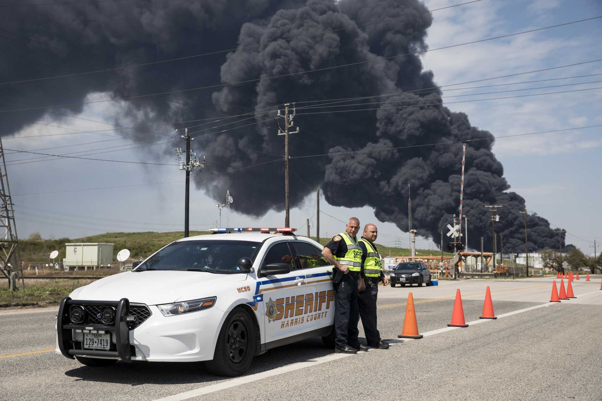 Harris County OKs lawsuit against ITC over Deer Park fire Houston