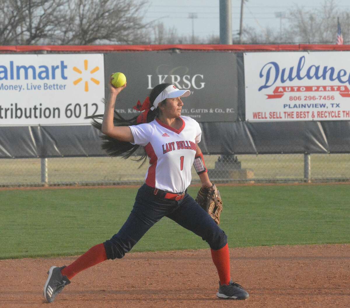 The Coronado Lady Mustangs powered a 12-run sixth inning to beat the Plainview Lady Bulldogs, 17-1, in six innings during District 3-5A action on Tuesday in Plainview.