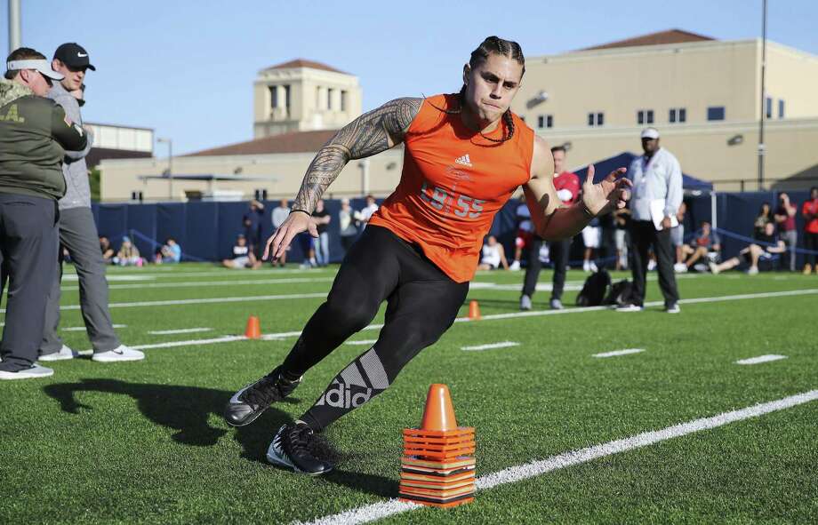 Utsa Texas State Uiw Send Players To Nfl As Undrafted Free