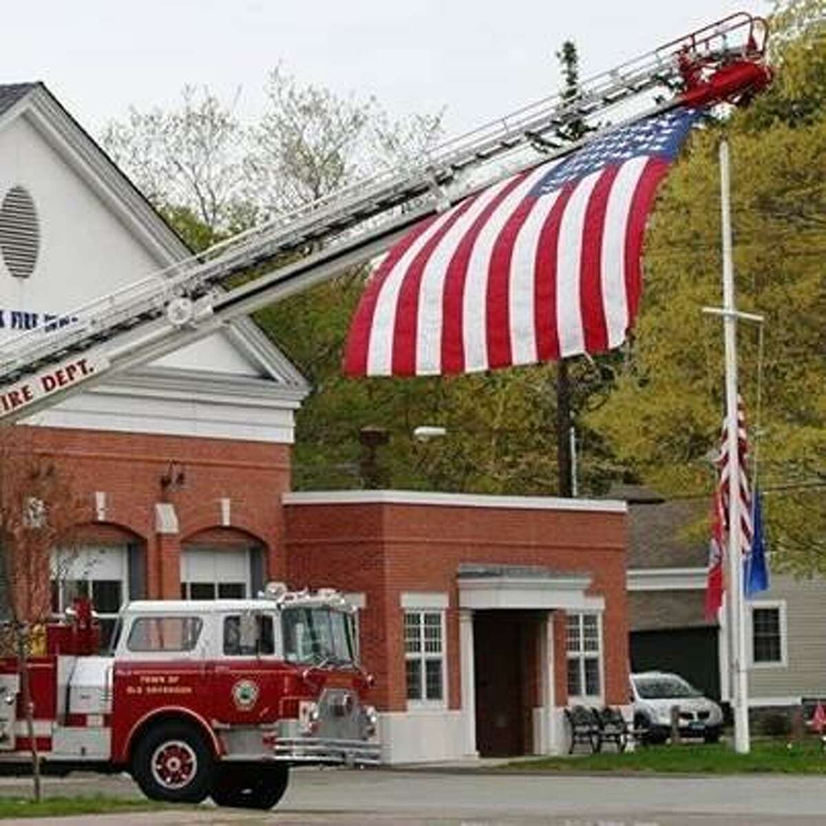 Area veterans to march in Old Saybrook Memorial Day parade