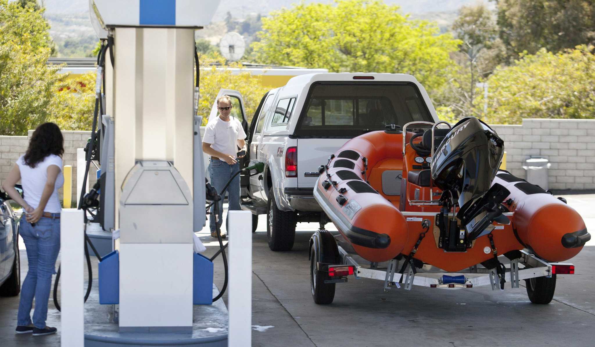 AAA: Lower summer gas prices could mean more road trips