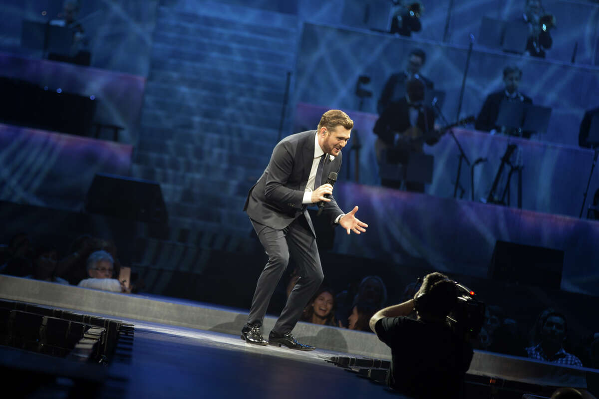 Michael Bublé will serenade San Antonio once again this fall.