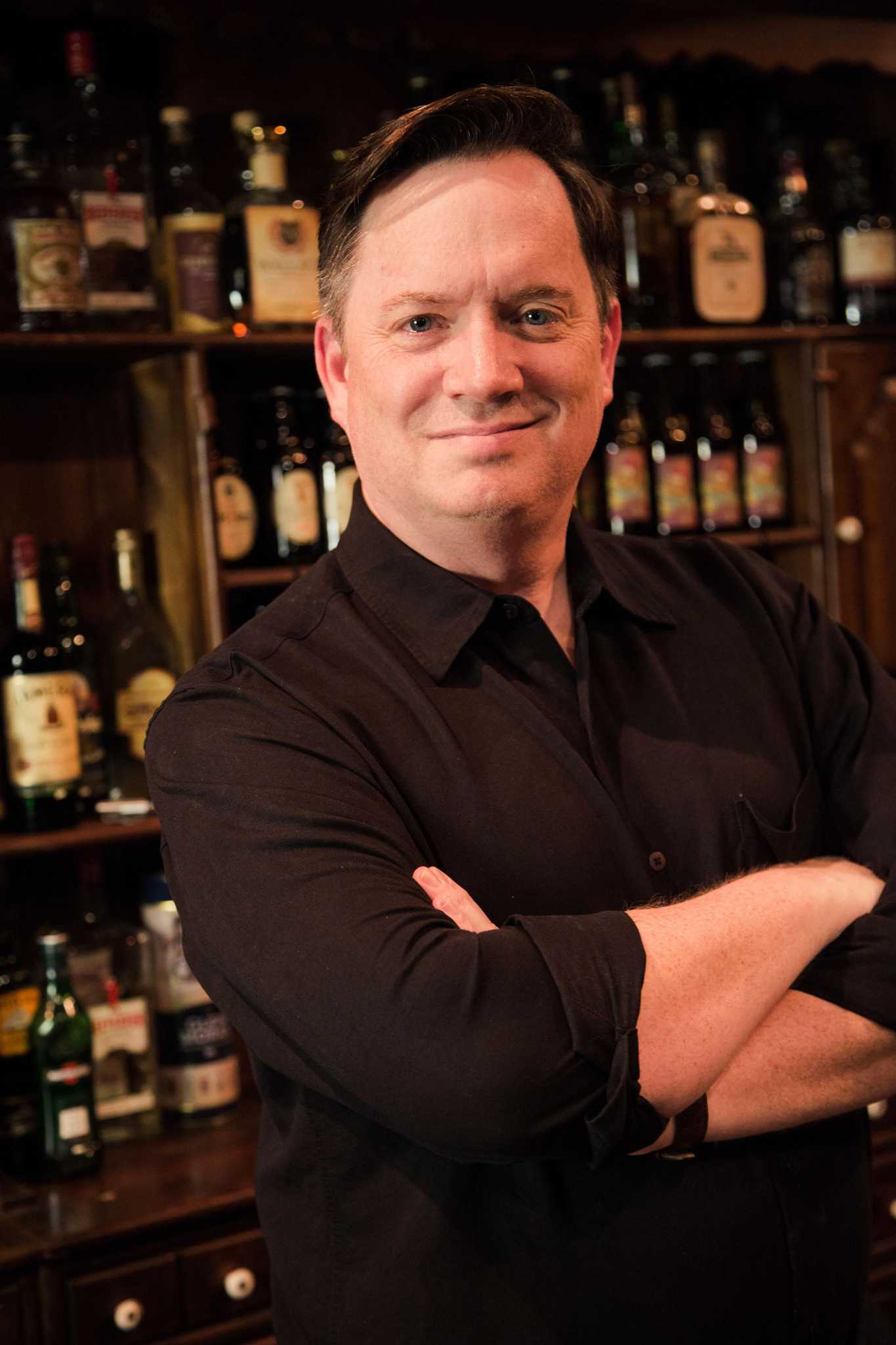 Andrew Ruthven has been named the associate artistic director of Main ...