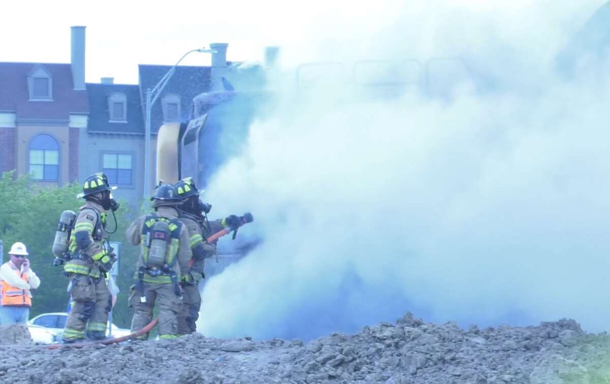 Fire engulfs equipment at new HEB construction off South Freeway