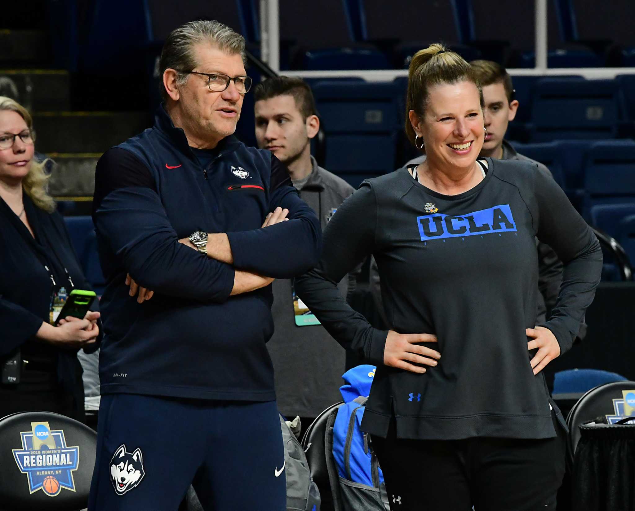 Ucla Coach Close Admires Geno S Sustained Excellence