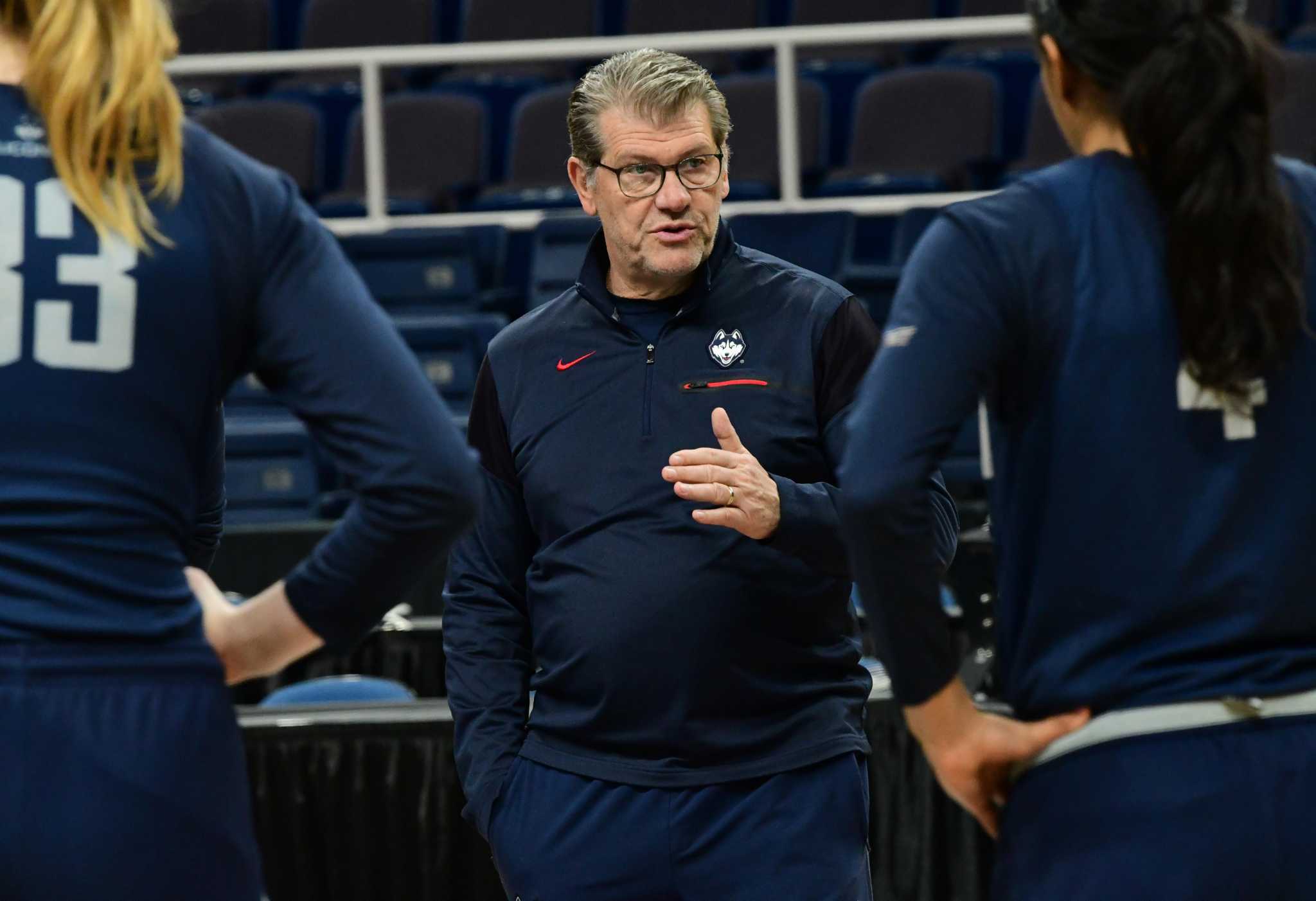 Uconn Women Land Commitment From 2020 Prospect Piath Gabriel New