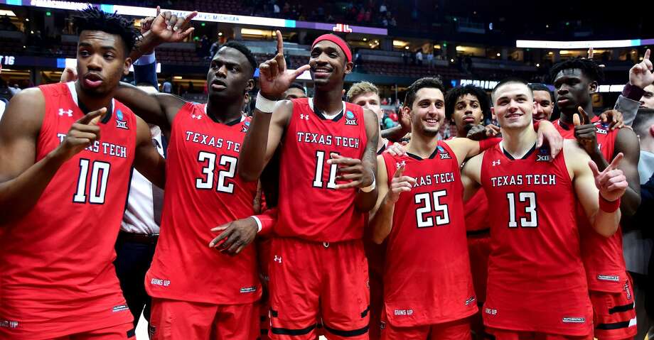 Texas Tech Defeats Michigan Advances To Elite Eight Houston