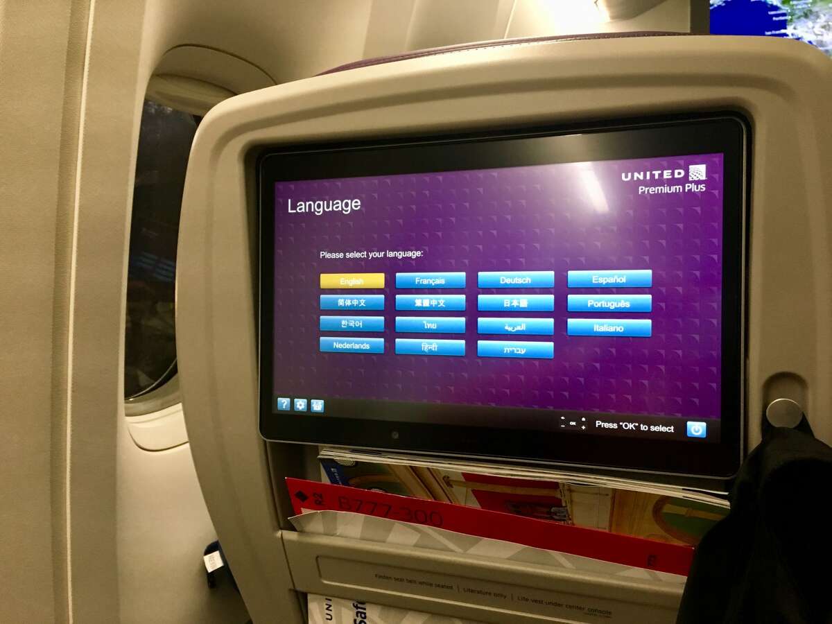 25 hours in United’s new premium economy seat [PHOTOS]