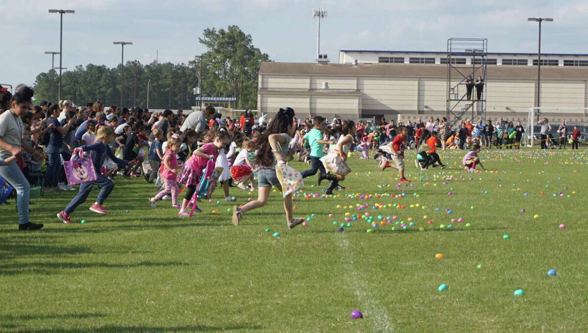 The Easter egg hunt at the 2019 Spring Extravaganza on March 28, 2019 in New Caney, TX has approximately 20,000 eggs and is divided into two age groups.