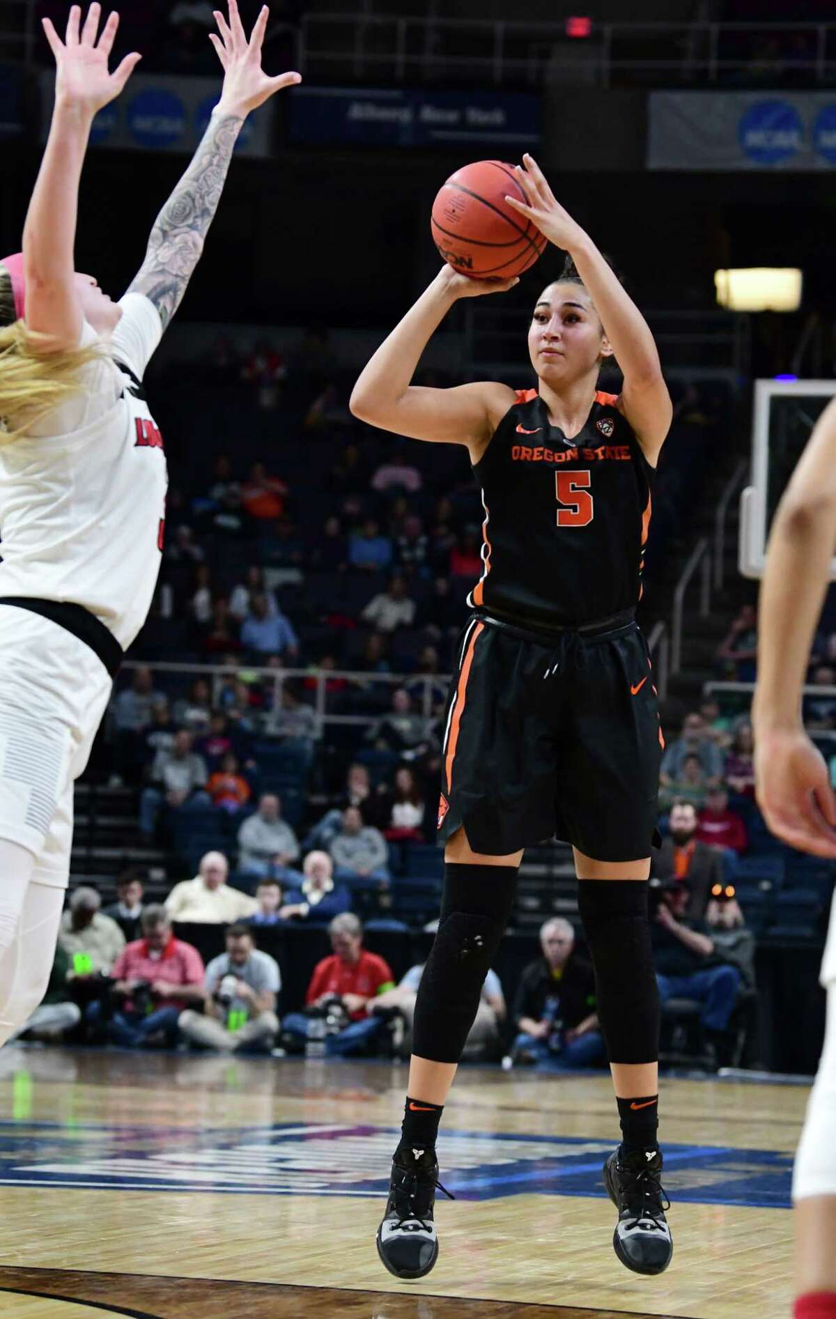 Photos Albany Regional of NCAA Women's Basketball Championship