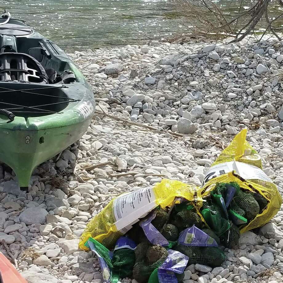 Truck crash spills 42,000 pounds of avocados into South Llano River