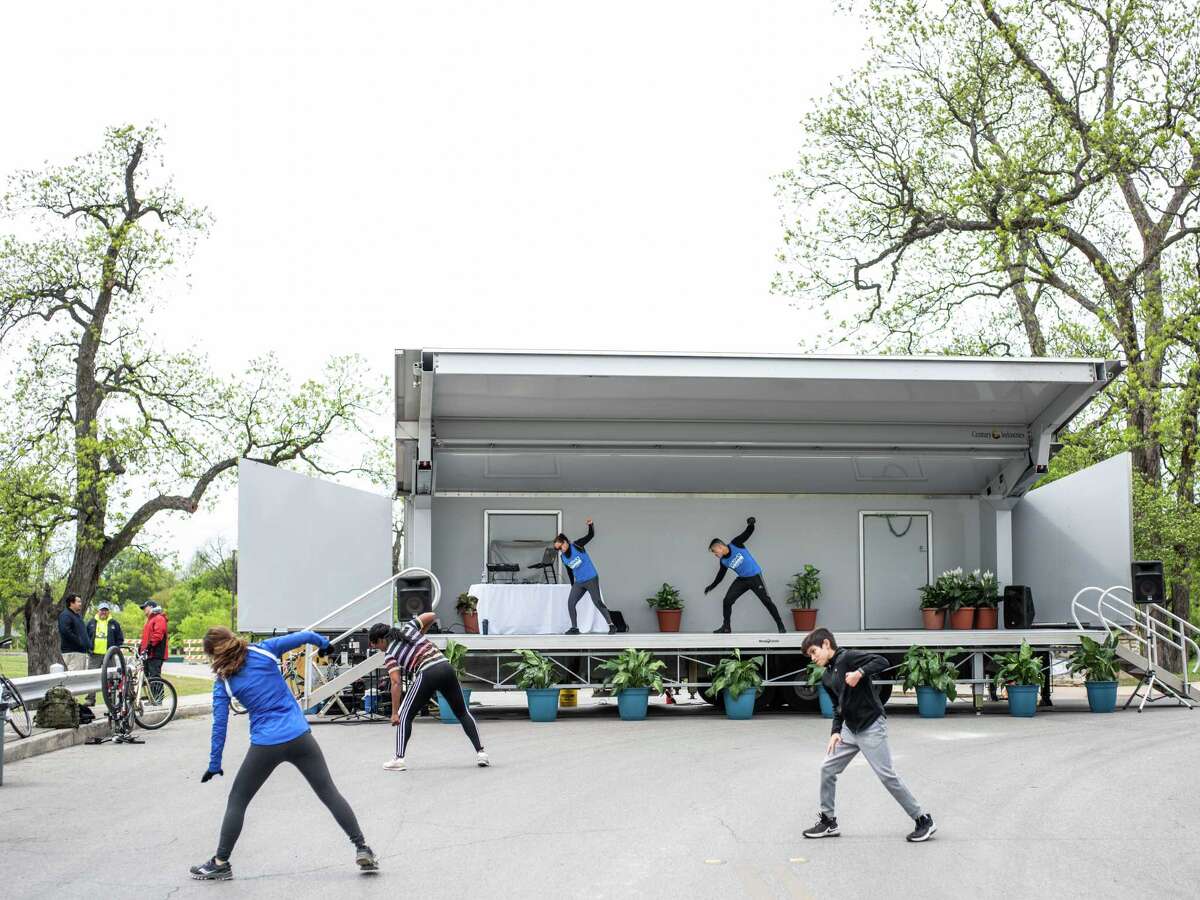 Spring Siclovia turns streets into playtime”