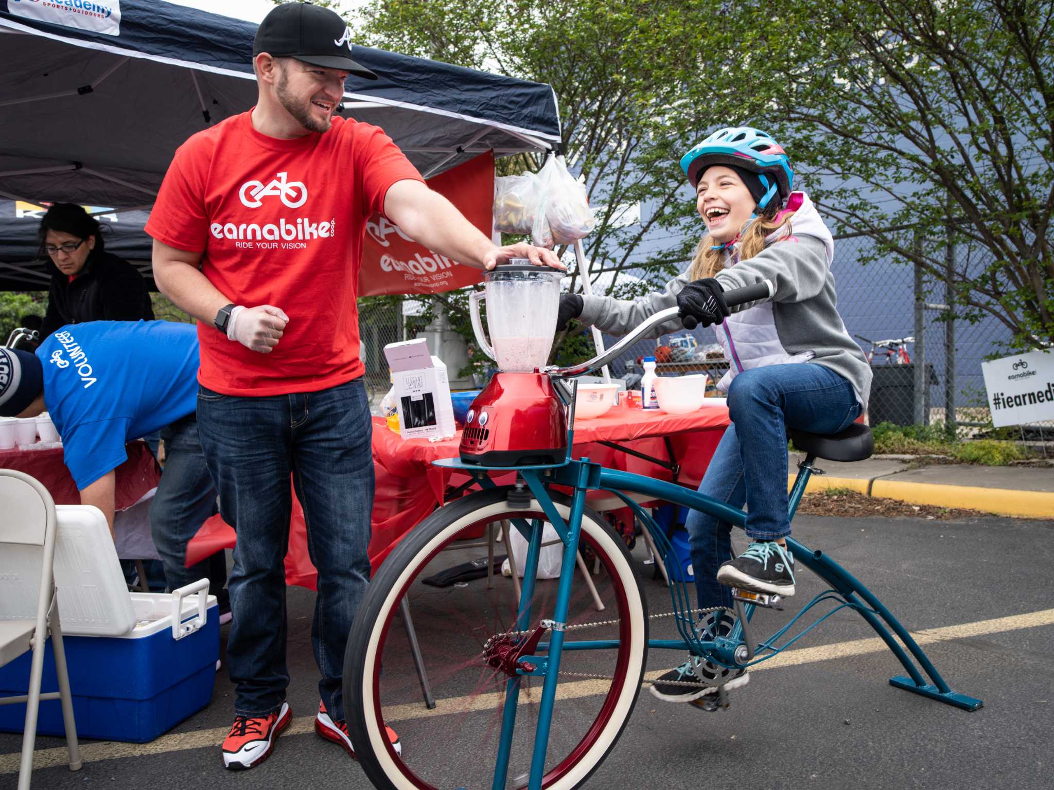 Spring Siclovia turns streets into playtime”