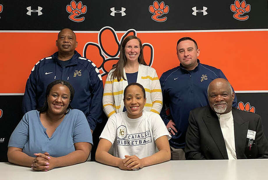 Girls Basketball Townsend To Play For Jccc The Edwardsville