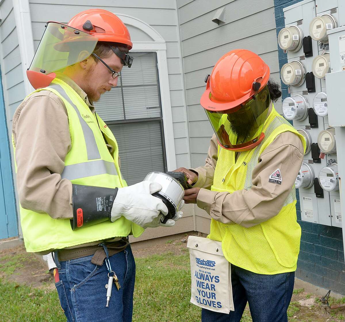 Surcharge greets Entergy customers ahead of smart meter installation