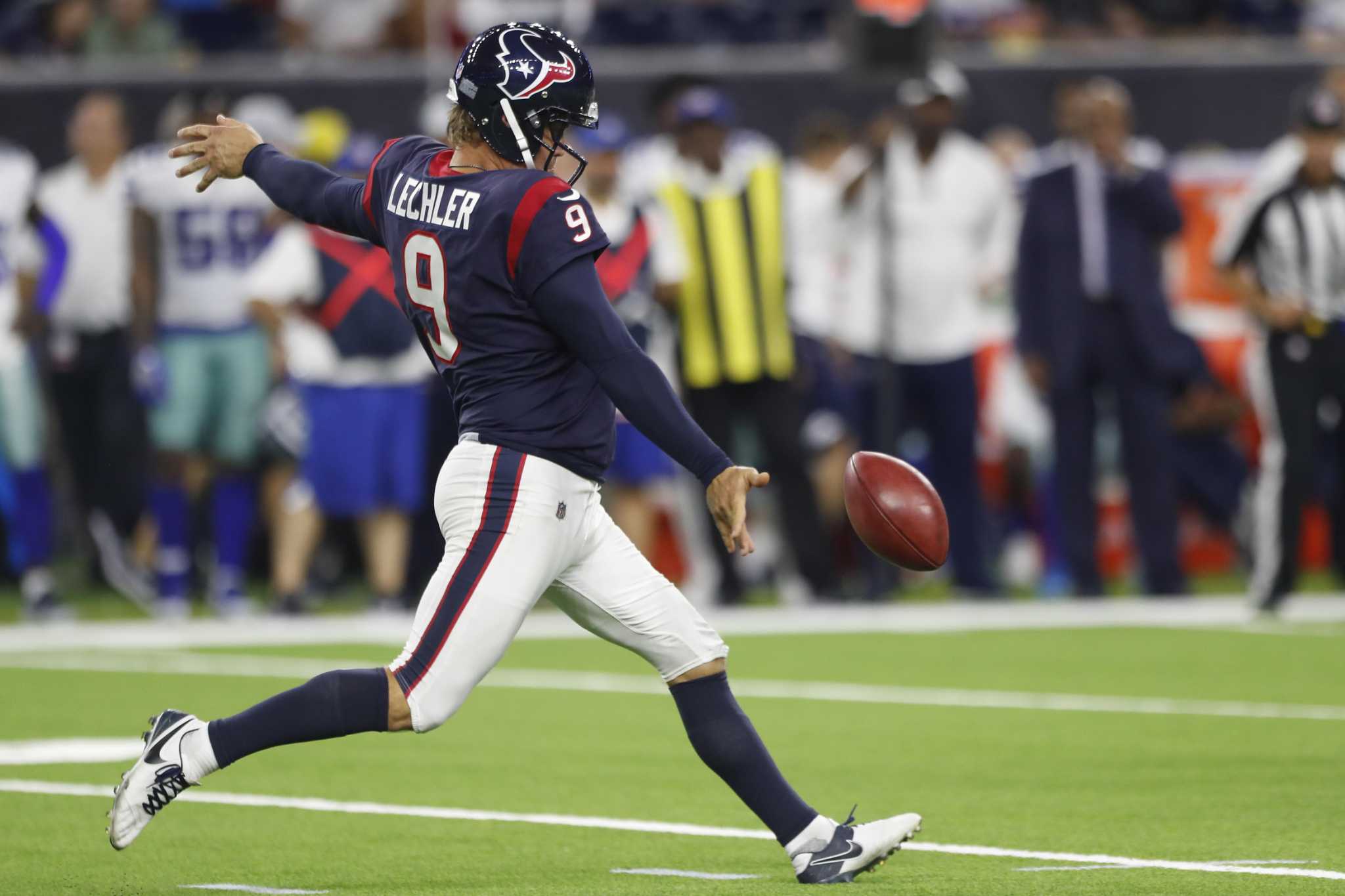 Shane Lechler's long goodbye was a real 