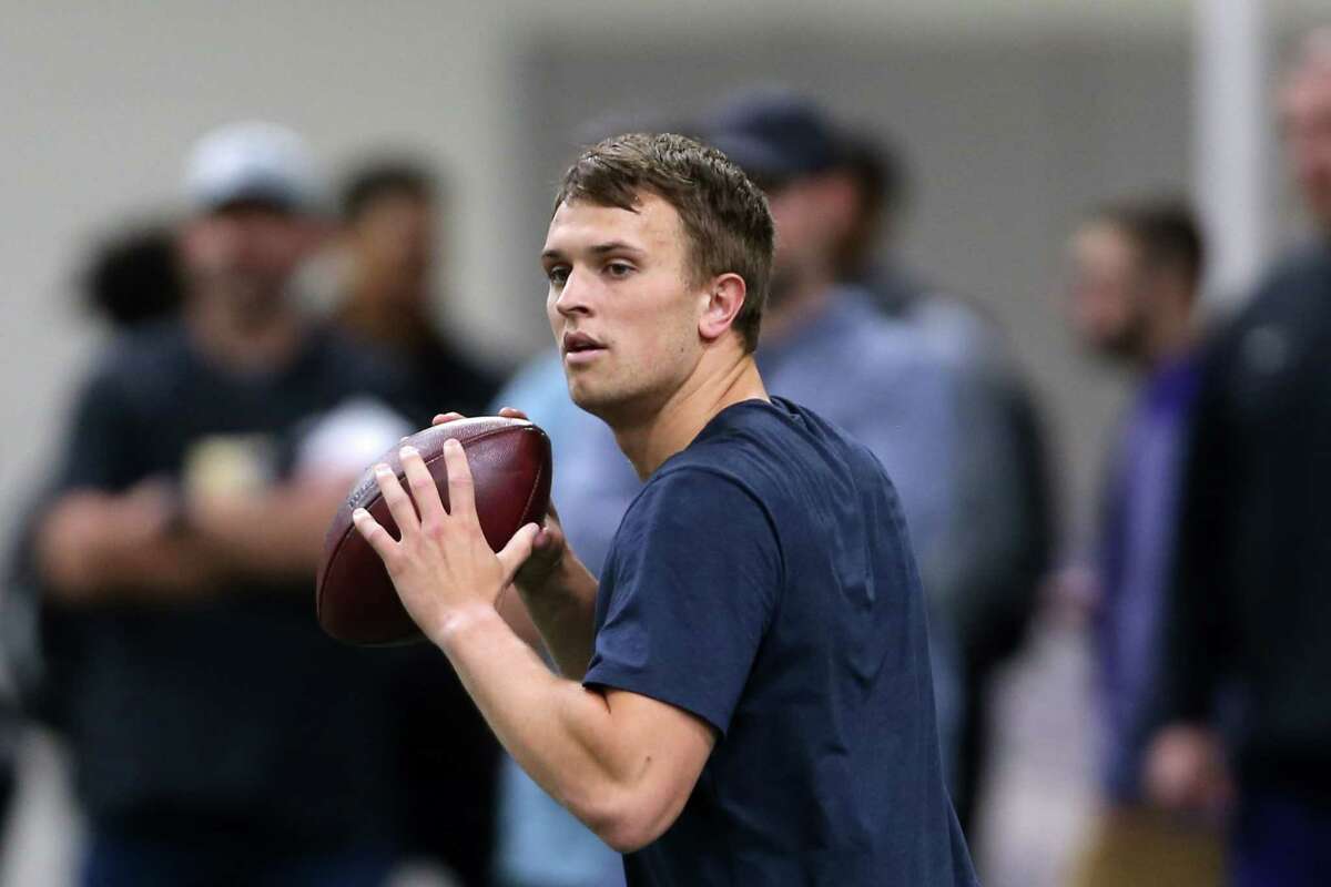 Washington Pro Day Did Jake Browning show improved arm strength?