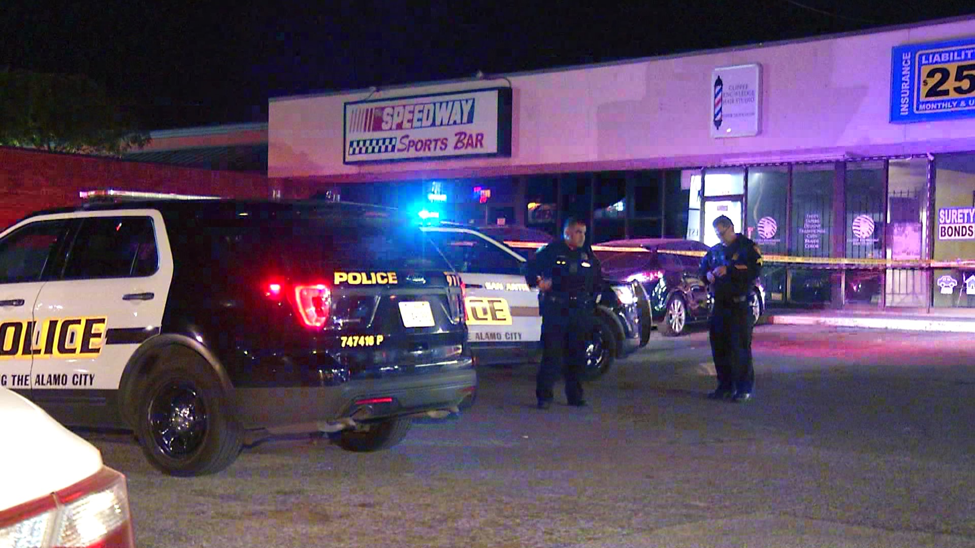 SAPD: Gunman at large after shooting man in stomach at North Side bar ...