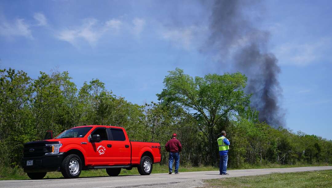 One dead in fire at KMCO chemical plant in Crosby