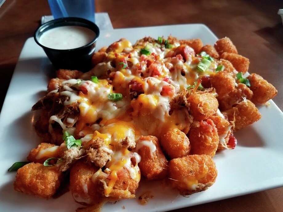 Otl Loaded Tots Top Notch At Big Es Midland Daily News