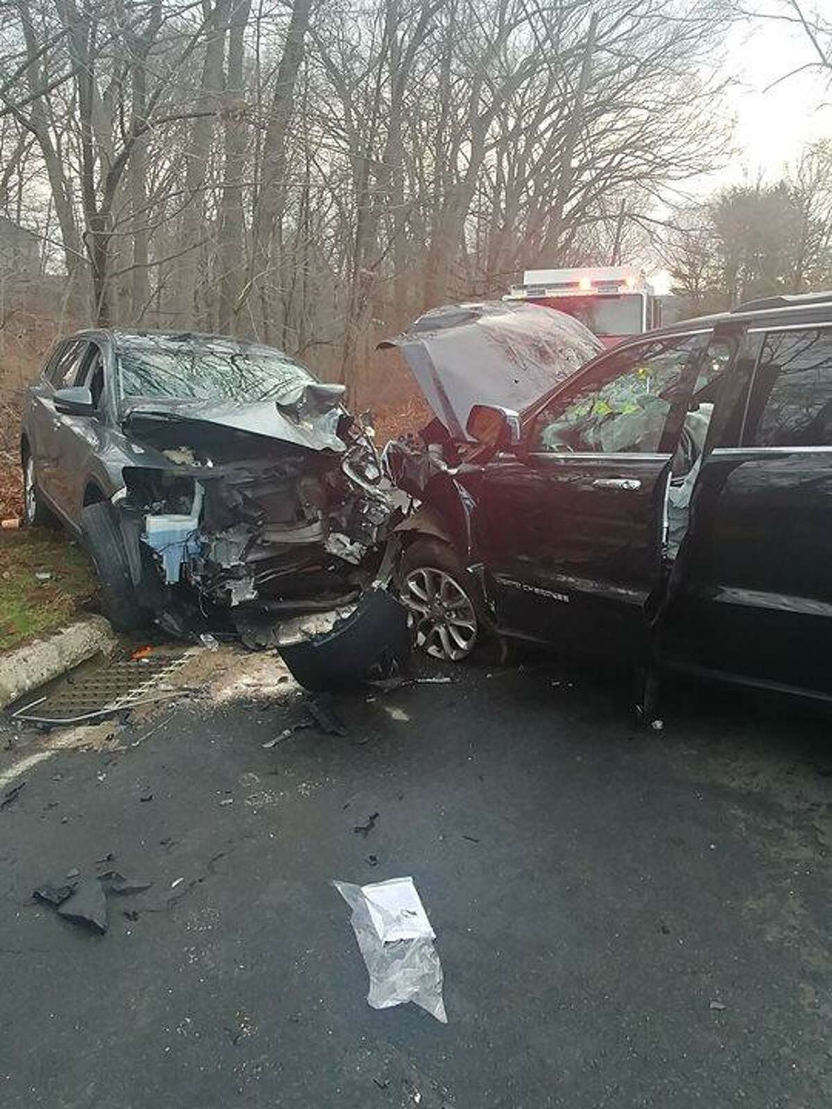 Serious motorvehicle accident in Shelton