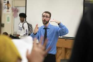 Teacher pay raises, longer school year up for debate as Texas House takes up school funding