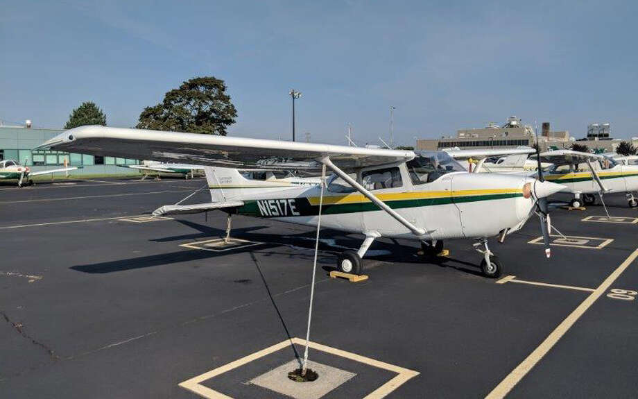 State selling airplanes, accessories Times Union