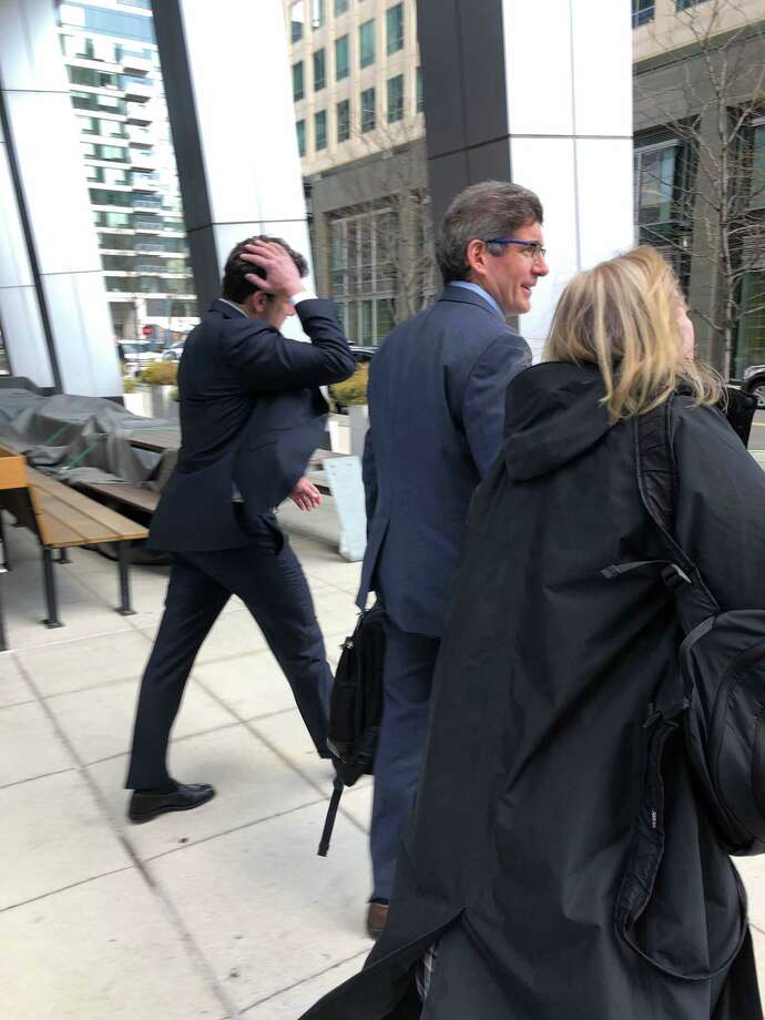 College Admissions Scandal Crowds Greet Greenwich Attorney Actresses As They Arrive In Court Greenwichtime