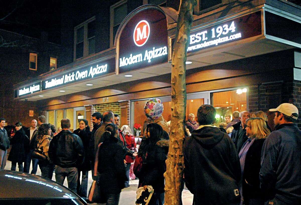 Modern Apizza (New Haven) 874 State St *Lost in round 4 to Roseland Apizza*