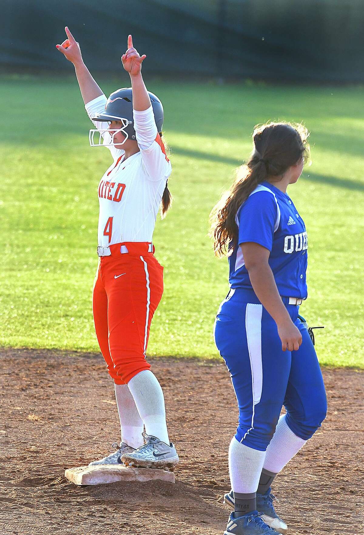 A grand slam Monday from Eva Garcia helped United secure the No. 2 seed in District 29-6A with a 16-9 win over Del Rio.