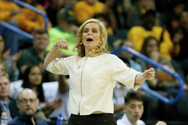 Baylor S Kim Mulkey Named Ap Women S College Basketball Coach Of