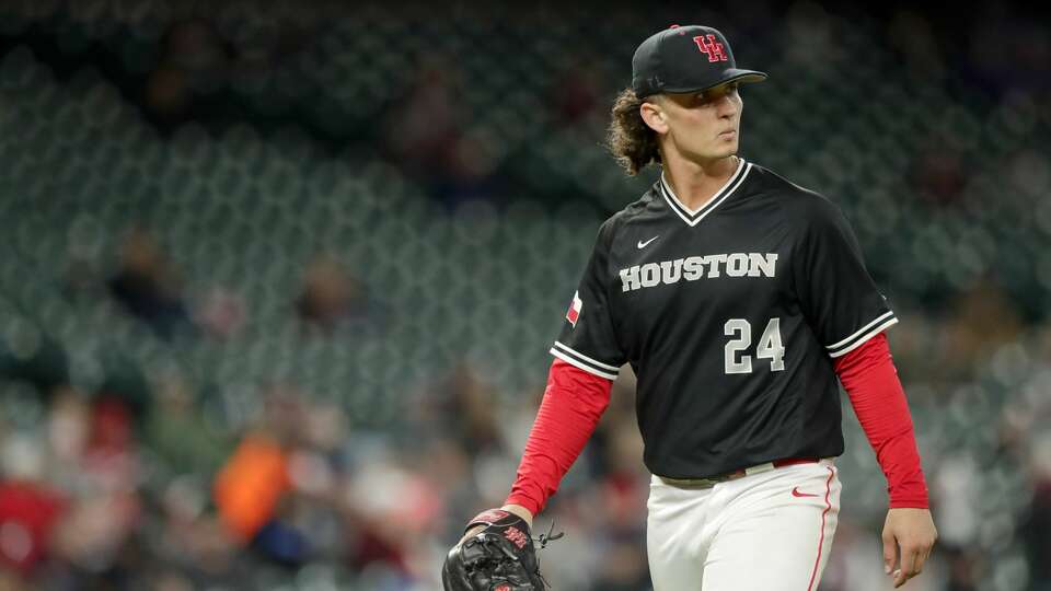 Houston Cougars Lael Lockhart Jr. (24) leaves the game during the fifth inning of a game in the 2019 Shriners College Classic at Minute Maid Park, Sunday, March 3, 2019, in Houston.