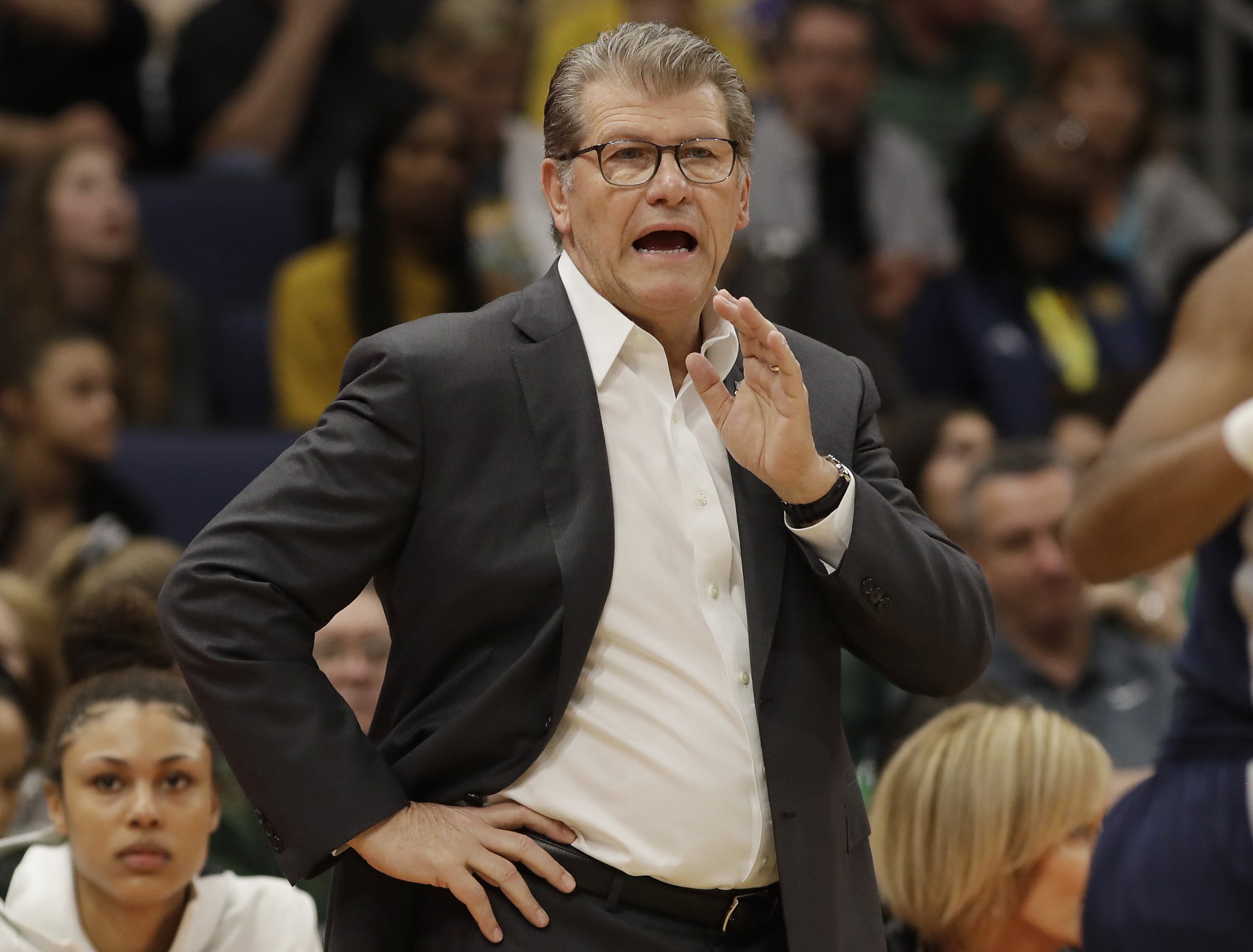 UConn coach Geno Auriemma's Storrs restaurant permanently closes amid