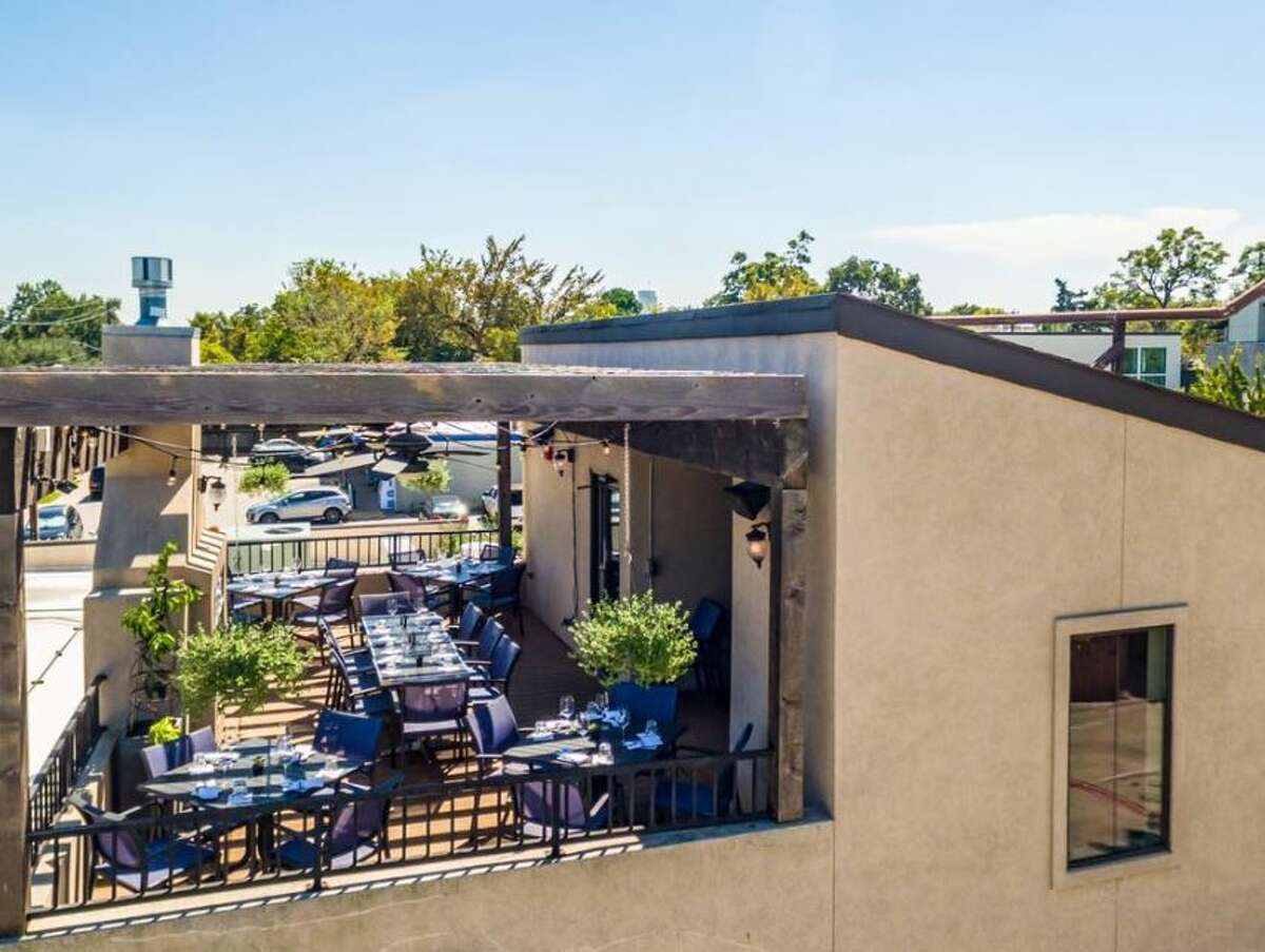21 Houston rooftop restaurants and bars with aweinspiring scenery