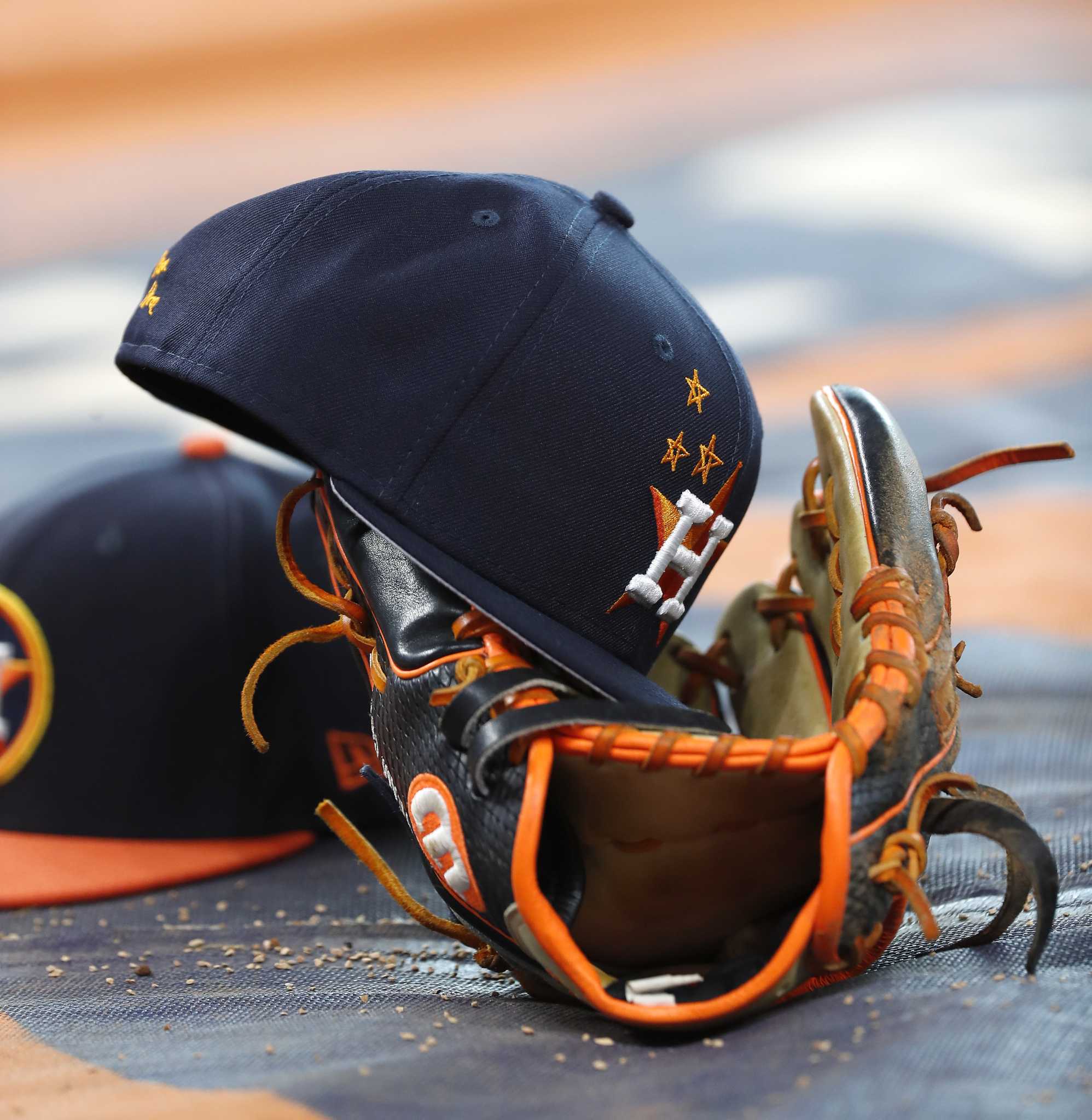 Astros wear Travis Scott's limited edition hats