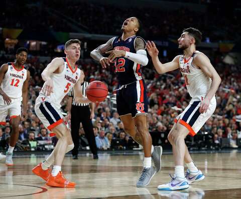 Virginia Stuns Auburn In Controversial Final Four Game Houston