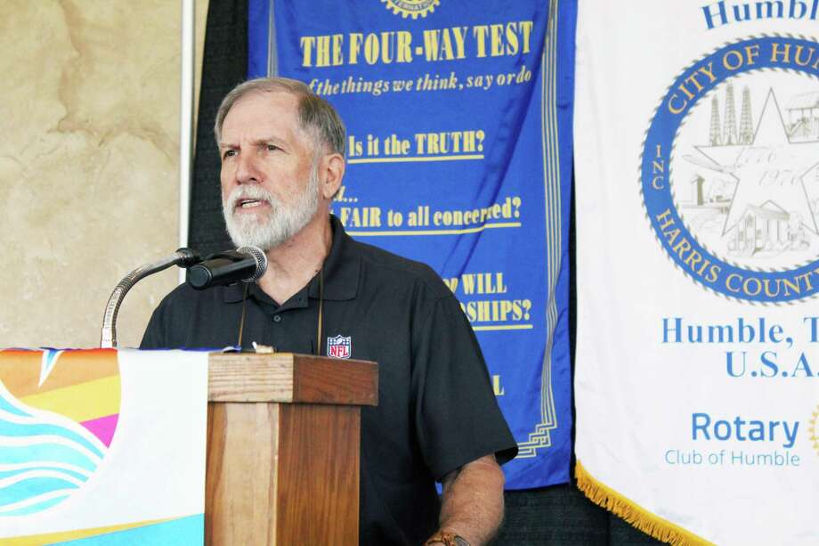 Referee Walt Anderson Brings Nfl Experience To Humble Rotary