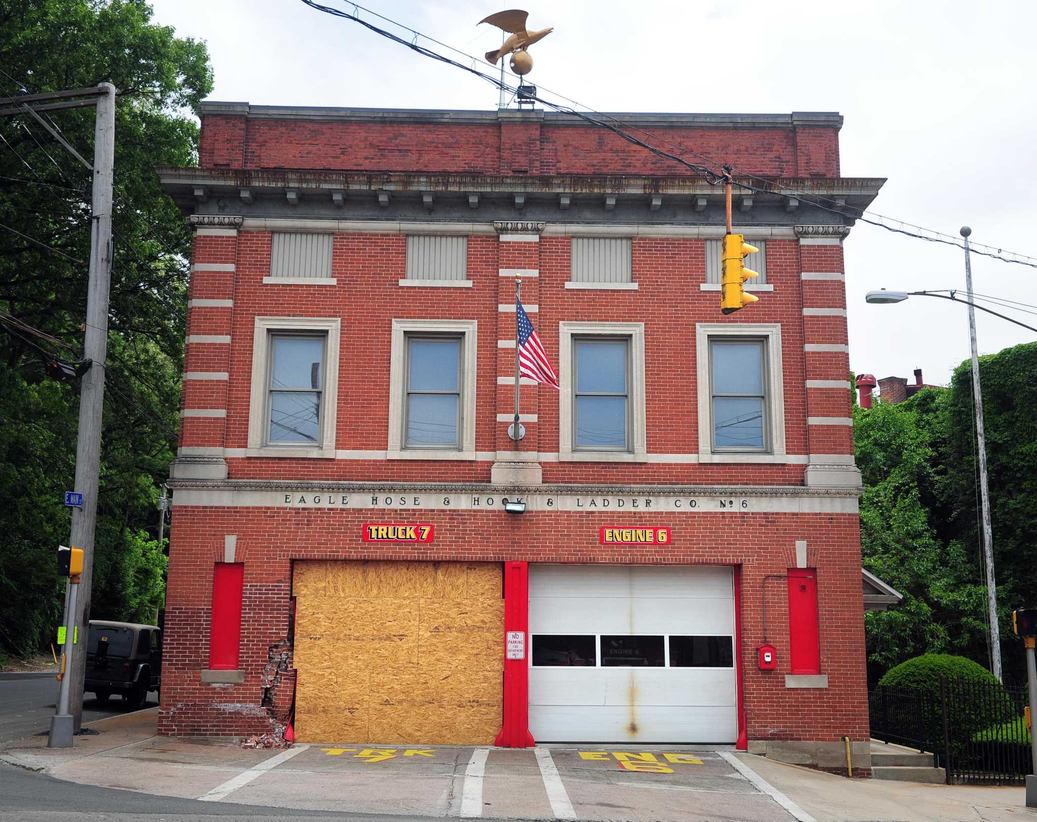 Shed fire extinguished in Ansonia