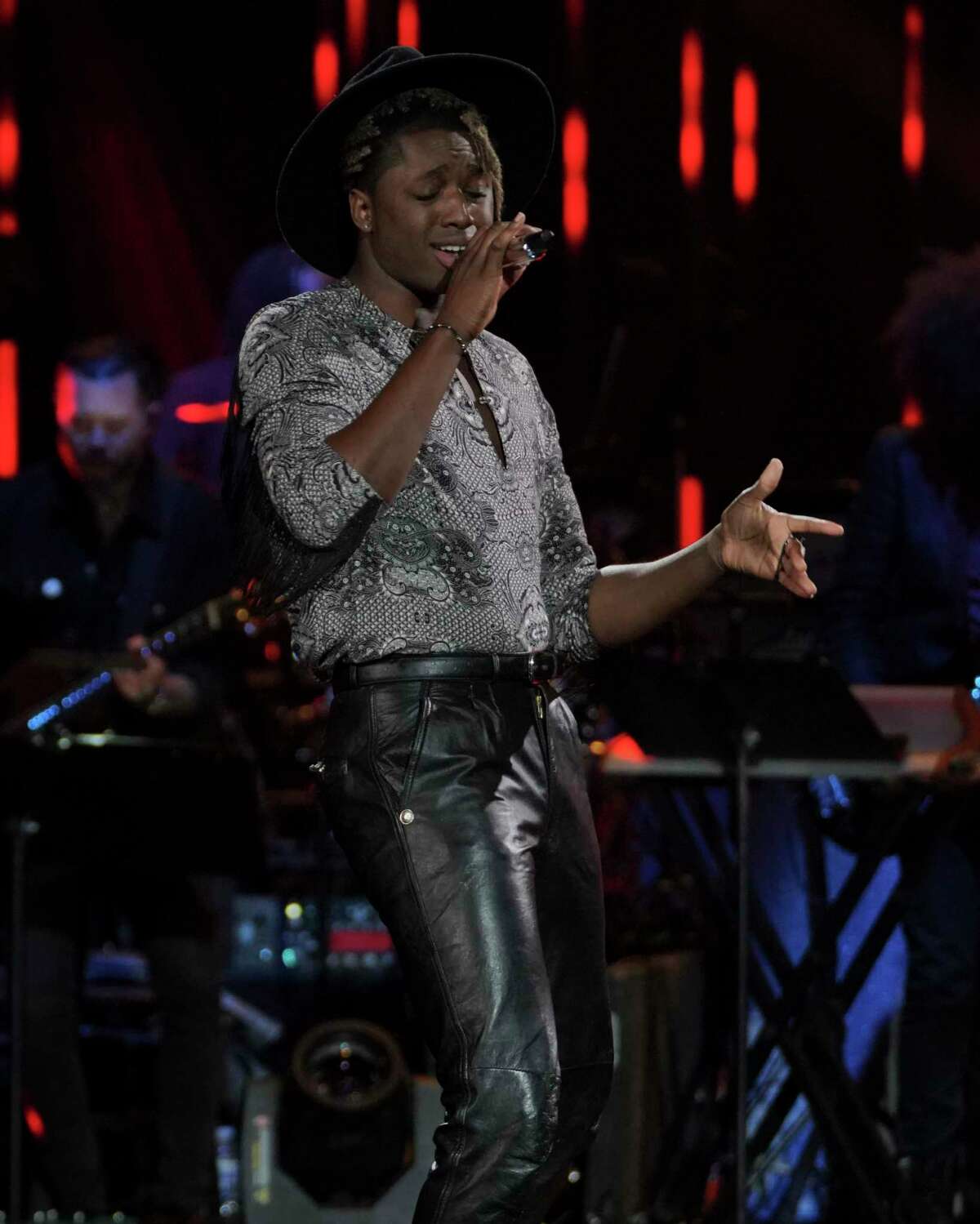 American Idol Uche Play That Funky Music Houston-area singers Laci Kaye Booth and Uché make the 'Idol' top 14