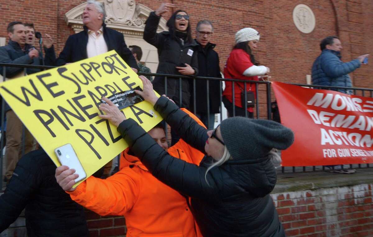 Free speech protester sues Stamford’s top cop