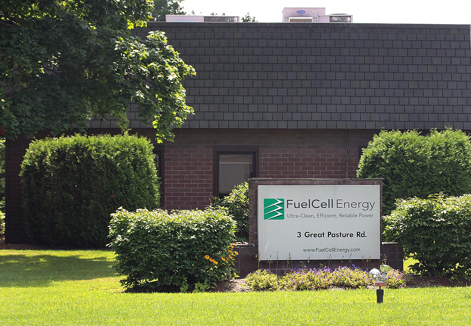 Danbury fuel cell maker deploys new technology